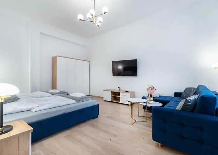 Azarentier1 Slowackiego * بوزنان