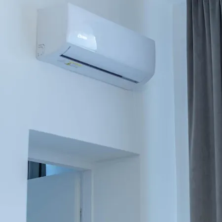 شقة Azarentier1 Slowackiego