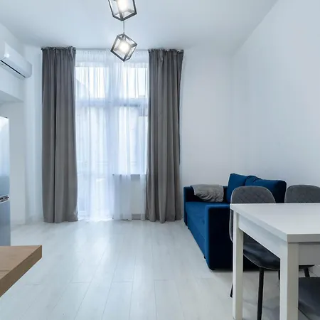 شقة Azarentier1 Slowackiego